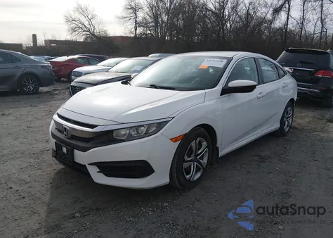 2016 Honda Civic Lx z USA, uszkodzony, nr VIN 19XFC2F58GE017551